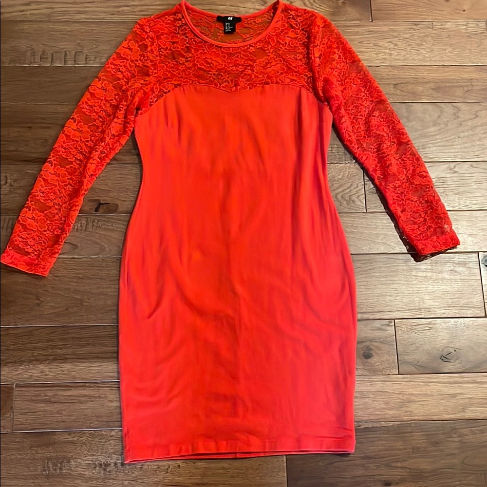 H&M Dress - Women’s Long-Sleeve Cotton & Lace Orange Dress - Size M Medium